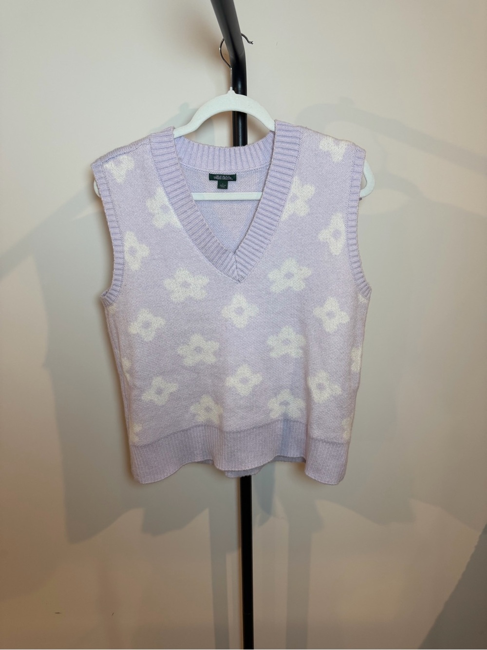wild fable Lavender Floral V-Neck Sweater